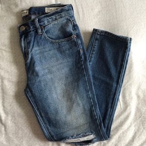 Bullhead Skinny Boyfriend Denim